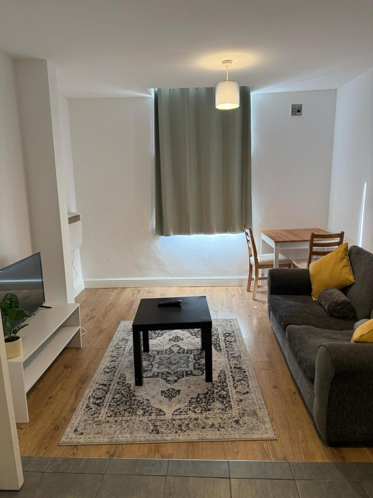 Super Value Bath Street Flat Apartment Ilkeston Exterior photo